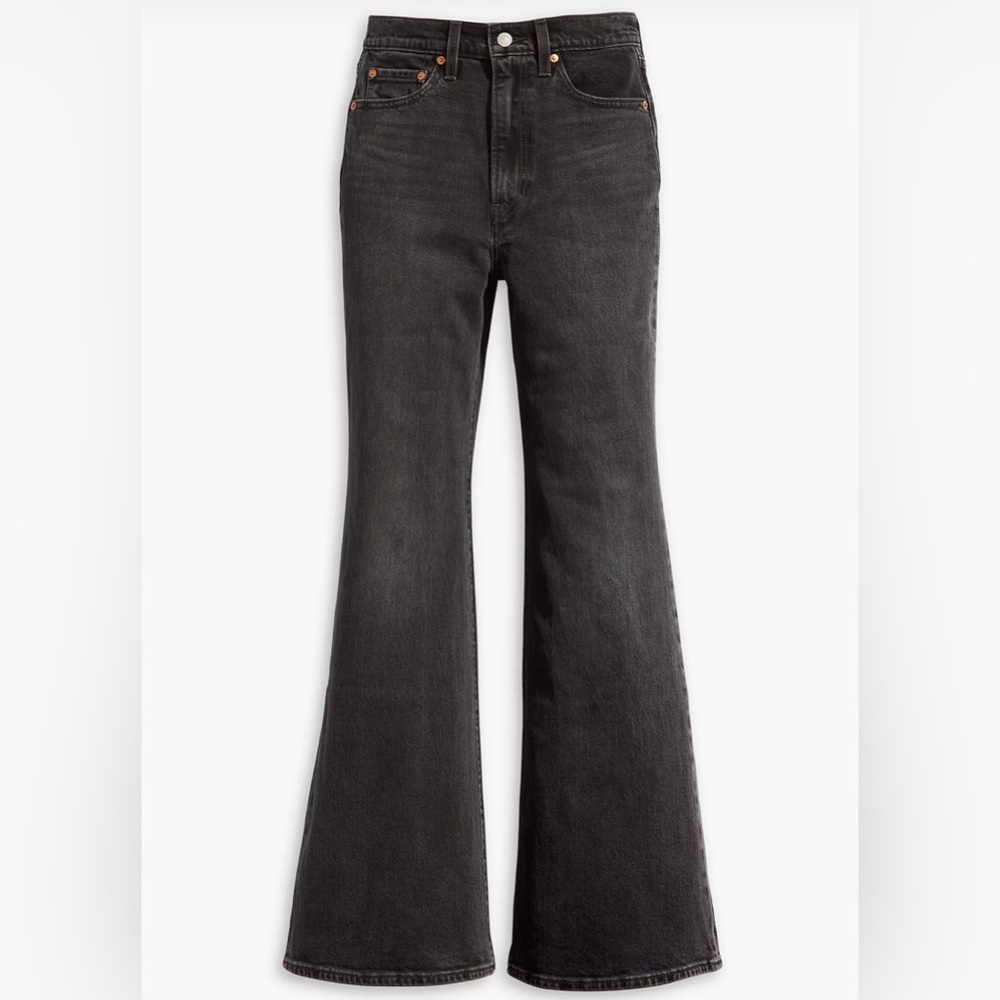 Women’s Levi’s Ribcage Bell jeans